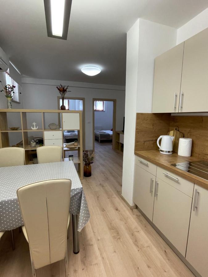 Apartment Sotlar Izola Exterior photo