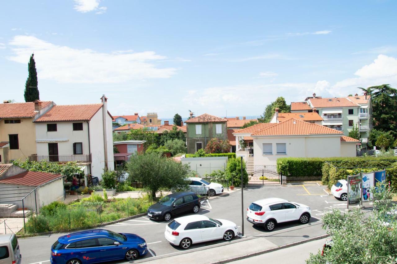 Apartment Sotlar Izola Exterior photo